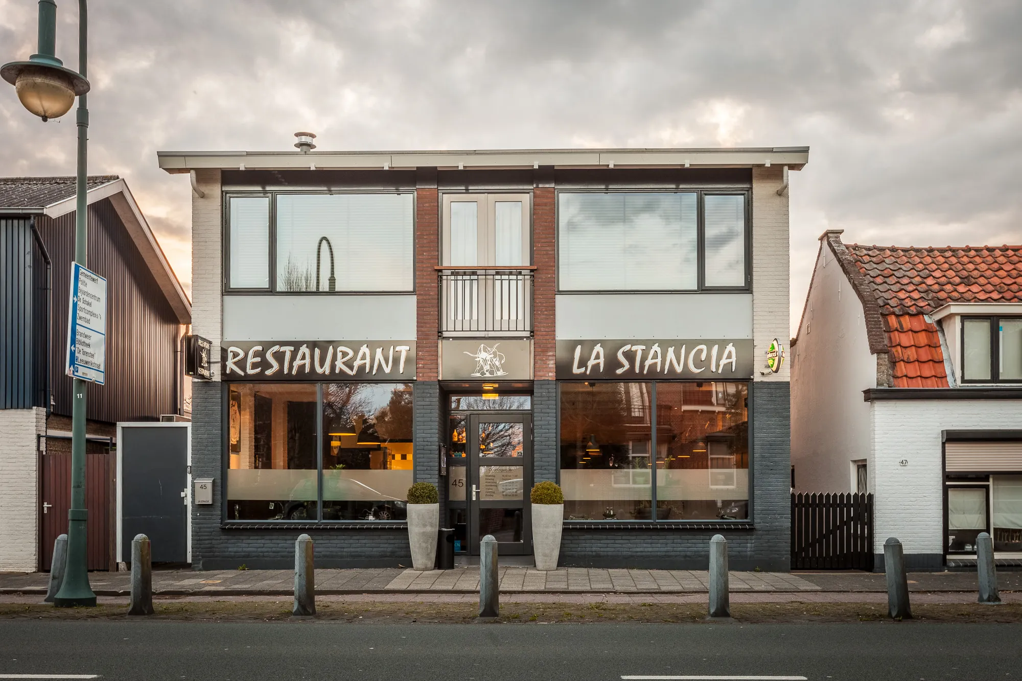 Restaurant buiten