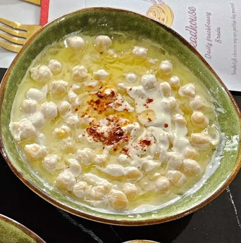 Hummus
